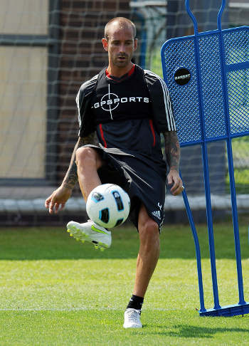 meireles_4e11bd0f4df59784493522.jpg