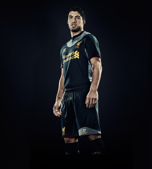 suarez_away_kit.jpg