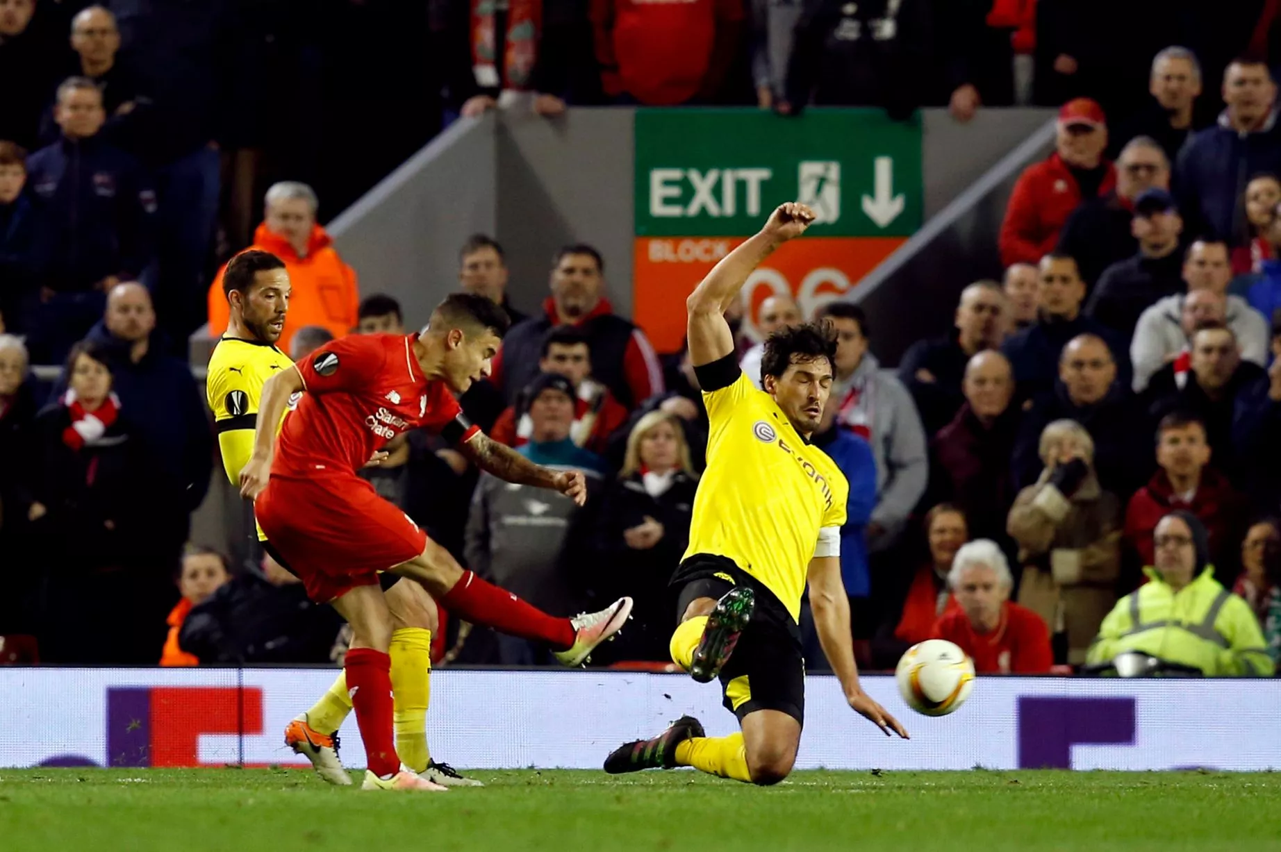 Liverpool-v-Borussia-Dortmund.jpg