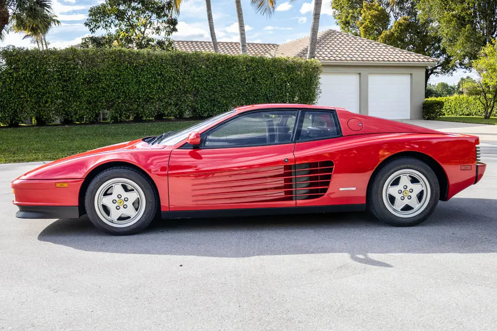 64888429e6fcc666eddc9147_1989-Ferrari-Testarossa-Coupe-Red-ZFFSG17A9K0080234_001.webp