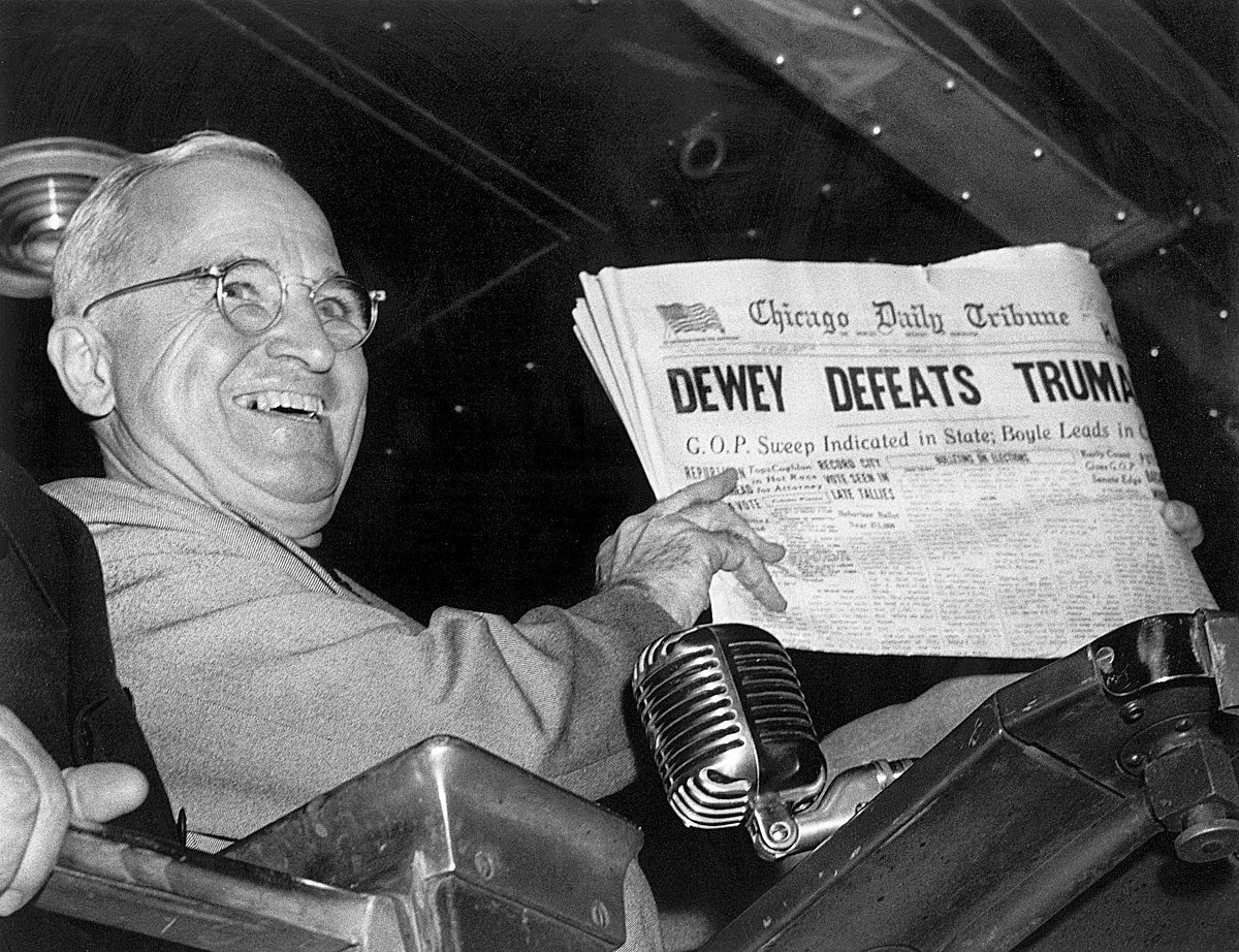 1200px-Dewey_Defeats_Truman.jpg